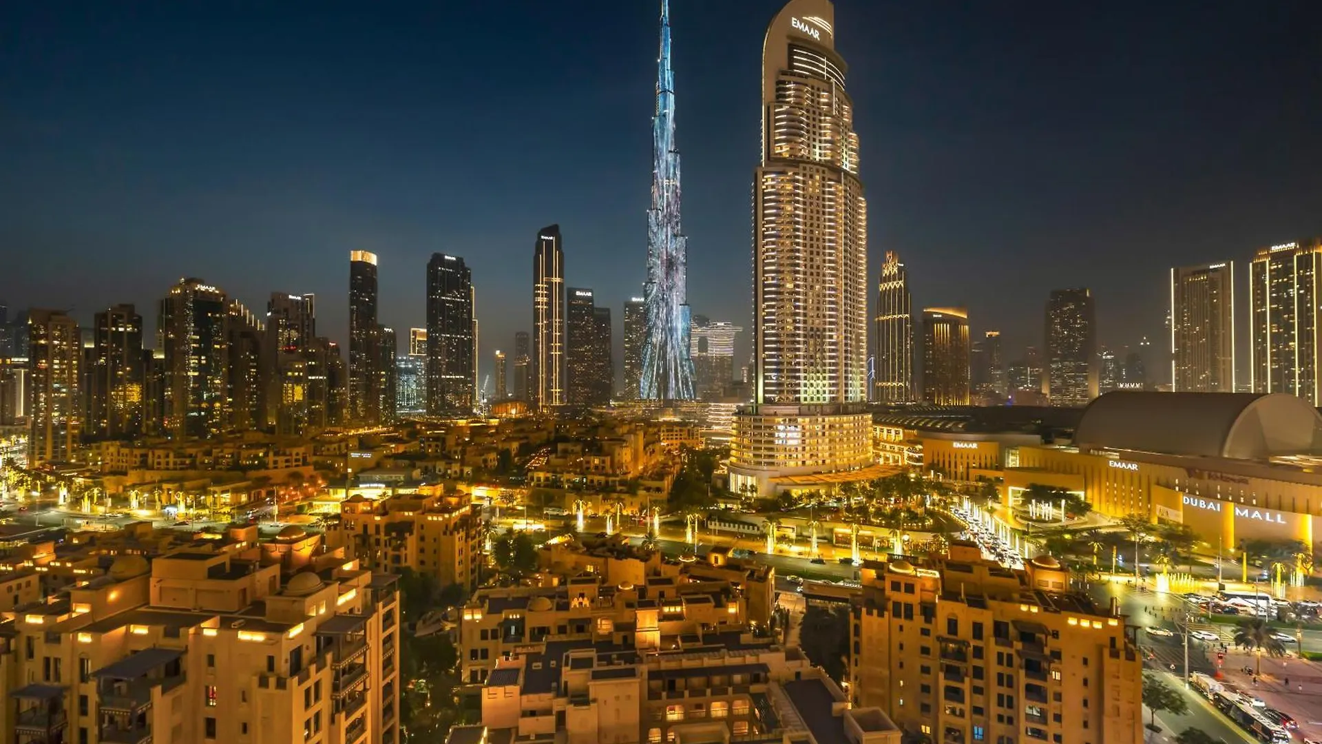 Luxurious Apartments In Burj Royale With Burj Khalifa Views Opposite Dubai Mall