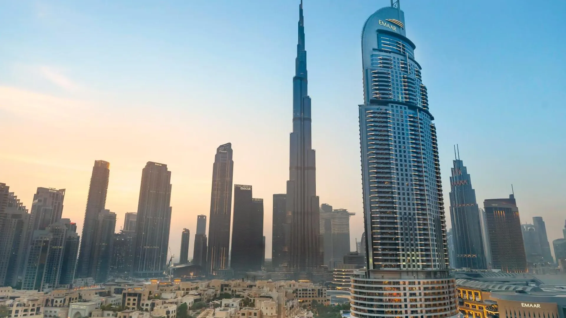 Luxurious Apartments In Burj Royale With Burj Khalifa Views Opposite Dubai Mall 0*,