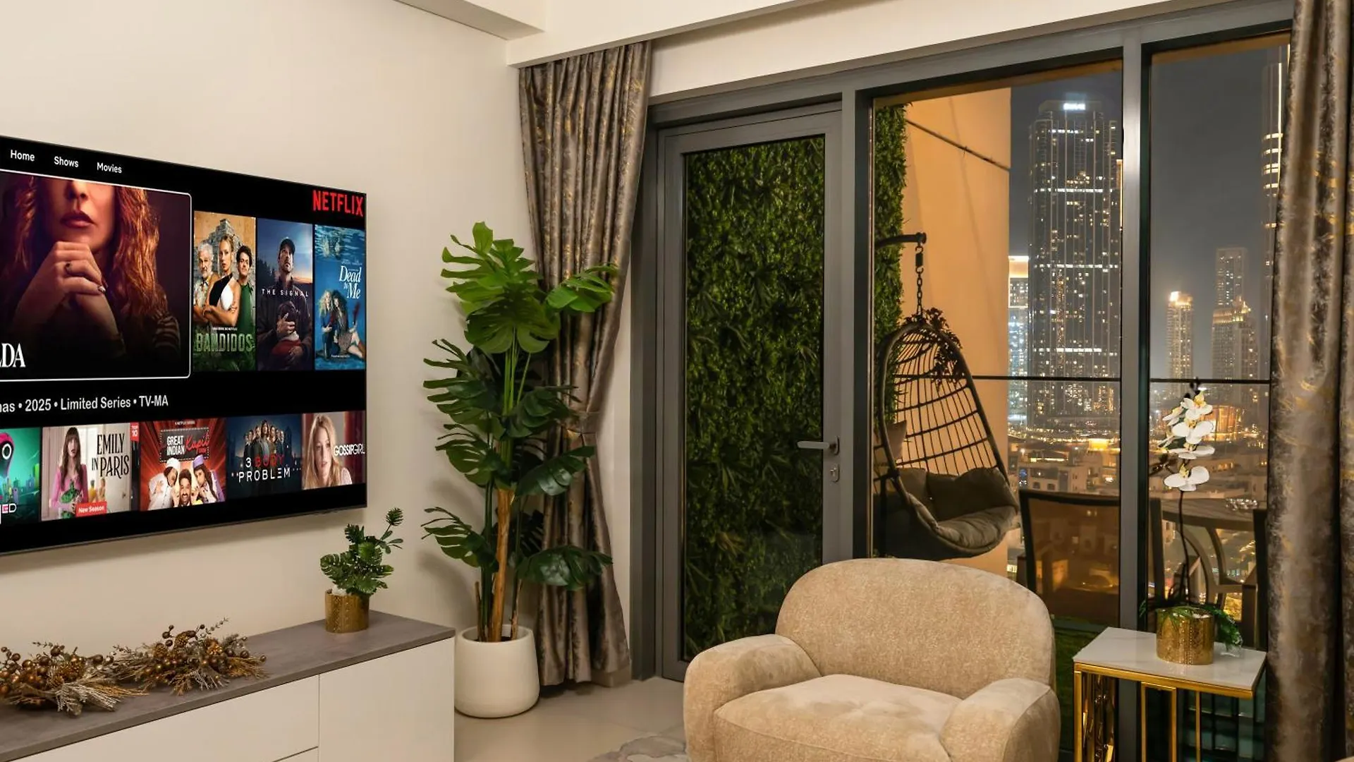 Luxurious Apartments In Burj Royale With Burj Khalifa Views Opposite Dubai Mall