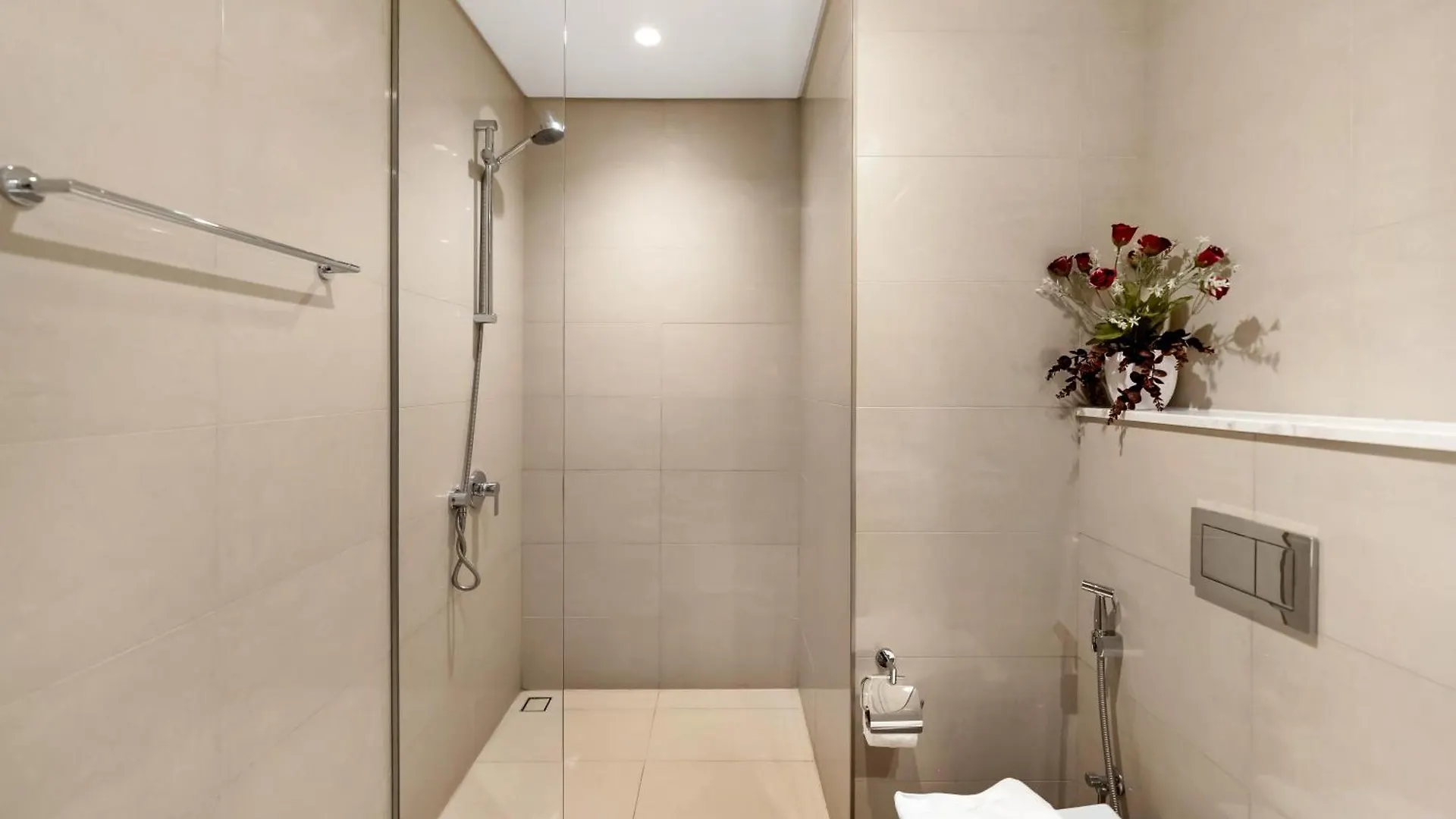 Luxurious Apartments In Burj Royale With Burj Khalifa Views Opposite Dubai Mall