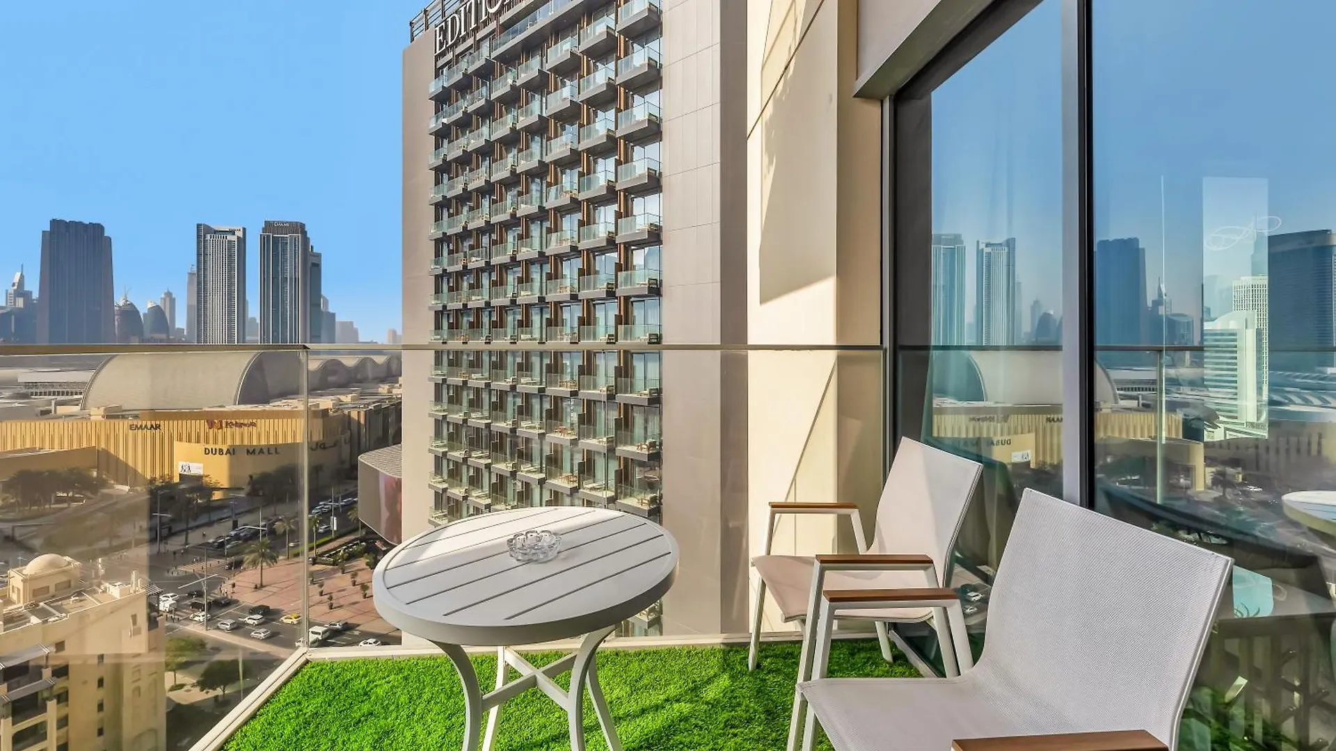 Luxurious Apartments In Burj Royale With Burj Khalifa Views Opposite Dubai Mall