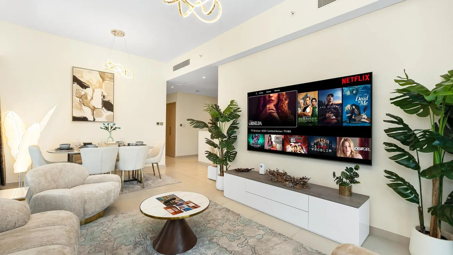 Luxurious Apartments In Burj Royale With Burj Khalifa Views Opposite Dubai Mall 0*,  United Arab Emirates