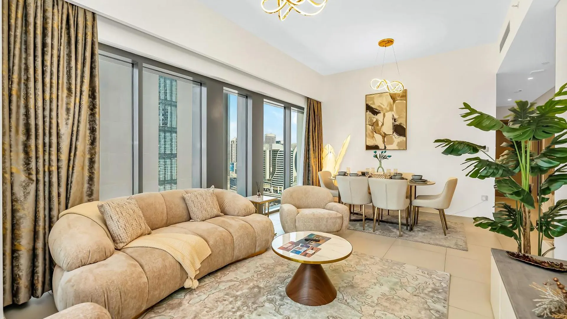 Luxurious Apartments In Burj Royale With Burj Khalifa Views Opposite Dubai Mall